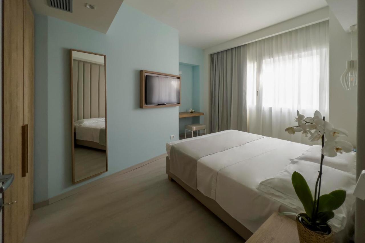 Hotel Rex ลีวอร์โน ภายนอก รูปภาพ